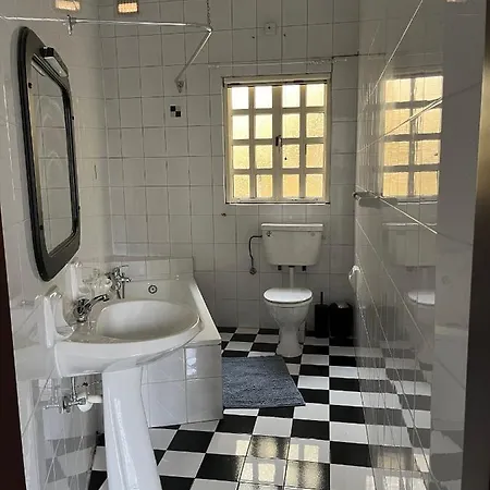 New Aurora 3, Huge Private Bedroom En-suite * Is-Swieqi
